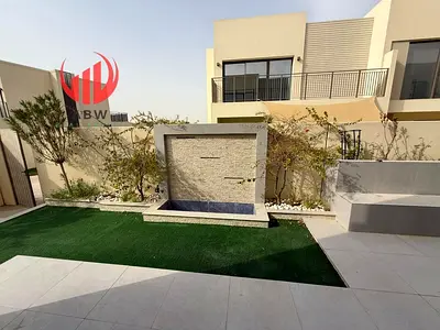 فيلا من 4 غرف نوم | فيلات إكسبو جولف 3 | حديقة خاصة | شرفات متعددة