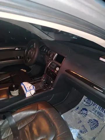 2010 AUDI Q7 照片 2