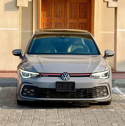 2022 Volkswagen GOLF GTI 照片 2