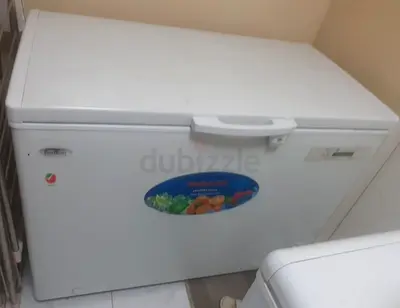 Large white chest freezer - good working condition