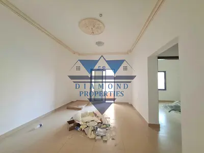 Good location family building good management 1bhk with balkany available in Abushagara just in 25k
