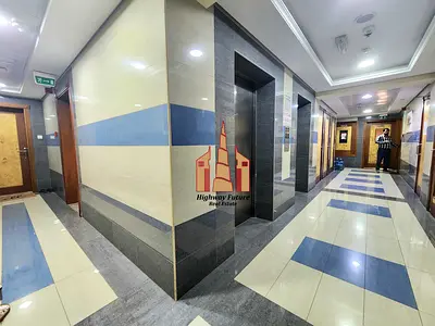 10 Days Free Spacious 1bhk apartment Close to sahara mall full family building