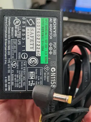 Sony PSP AC Adapter PSP-380 5V 1500mA (Good working condition)