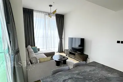 VACANT UNIT | LARGE LAYOUT | SEPARATE KITCHEN