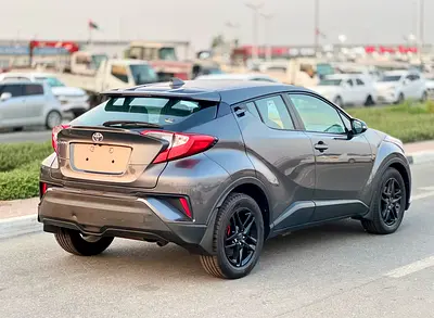 2021 Toyota C-HR photo 5