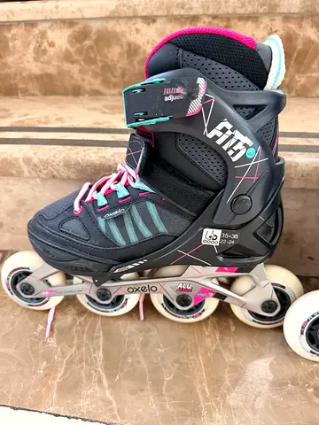 Oxelo Roller skates with gear