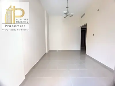 Ready to Move | Spacious 2BR+Laundry | Family Bldg