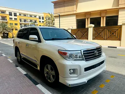 صورة 3 لـ 2014 Toyota LAND CRUISER