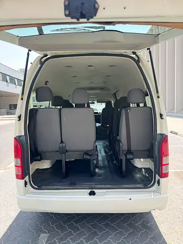 صورة 12 لـ 2018 Toyota HIACE