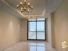 Luxury 1-Bed Apartment | Large Layout | Avenue Residence 4