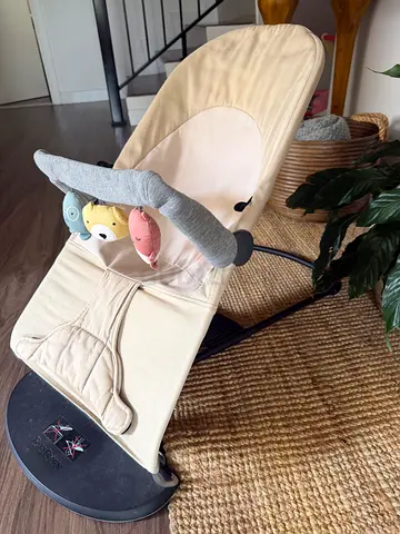 Baby Bjorn Bouncer / Rocker in Beige with Soft Toy Bar
