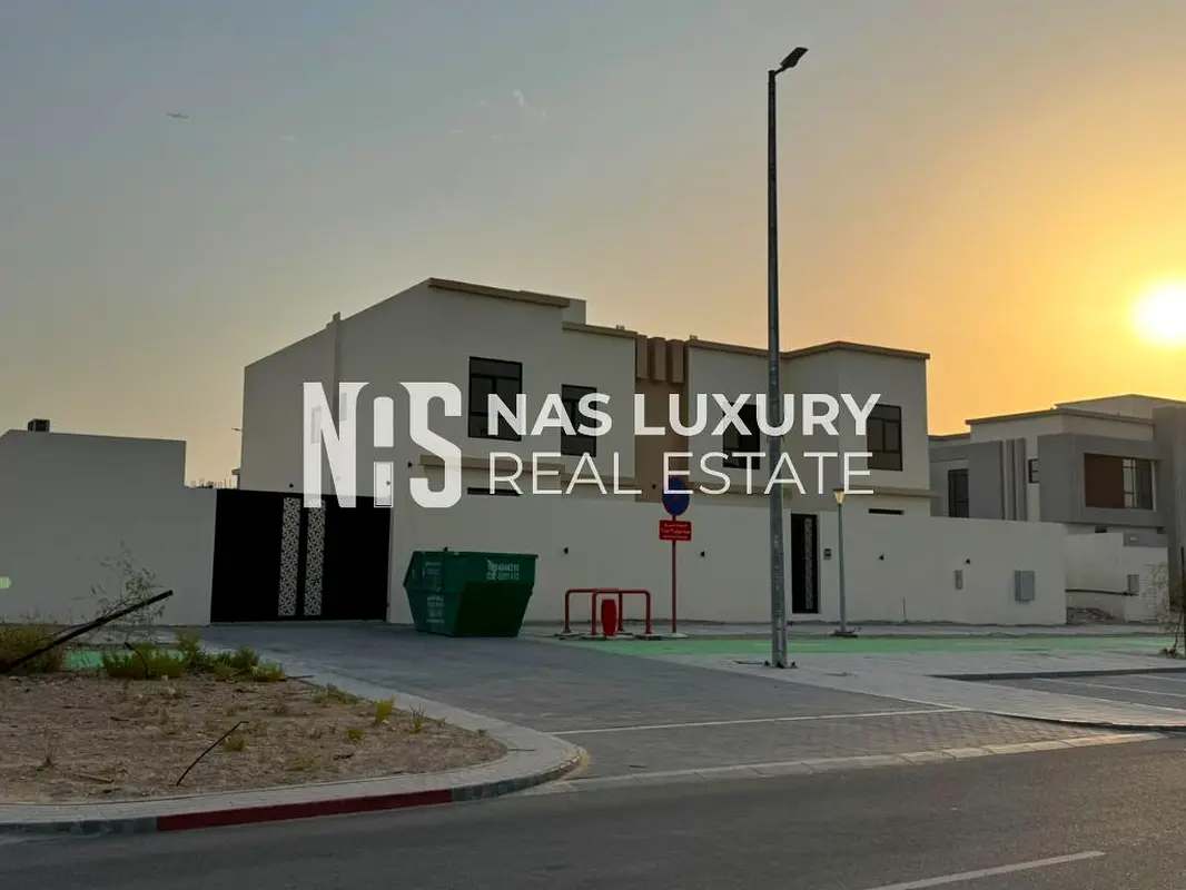 Grand 8-Bedroom Villa | Ready to move in