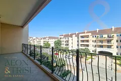 Spacious 2 Bed | With balcony | Vacant soon