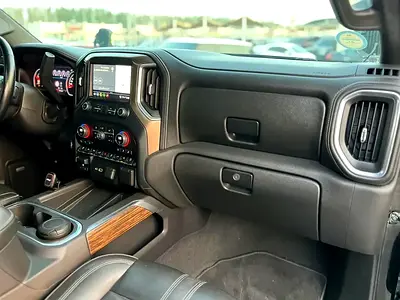 2020 Chevrolet SILVERADO 1500 照片 10