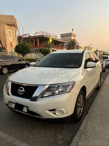 Nissan Pathfinder 2015 GCC Specs