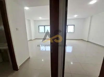 Hot Deal! 1BHK | 2 Washrooms | Parking Free | Near Ansar Mall.