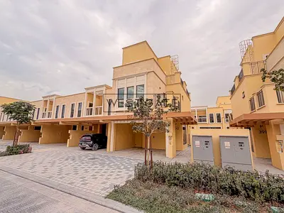 Brand New | 3Floors|Corner 5BR+Maid |Malta Lagoons
