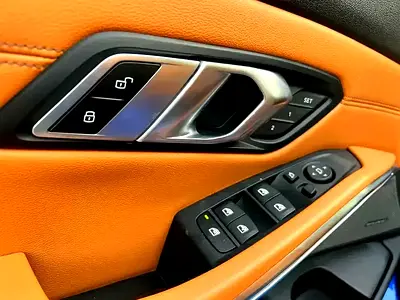 صورة مصغرة 11 لـ 2019 BMW 3-SERIES