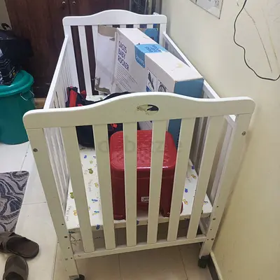 White Wooden Baby Crib / Cot in Good Used Condition