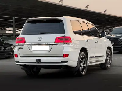 2021 Toyota LAND CRUISER 照片 6