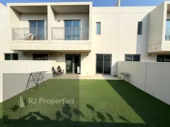 Luxury Huje Spacious Townhouse With Very Graet Furnished Stuff &Private Garden