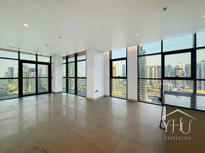 Corner Unit | Marina Views | Multiple Cheques