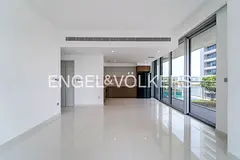Exclusive I Unfurnished I Vacant