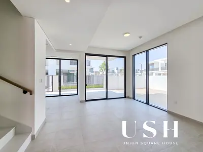 BRAND NEW | SPACIOUS | READY TO MOVE IN AUGUST