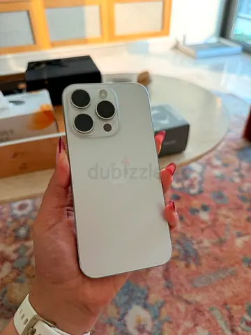 iPhone 15 Pro 128GB - white