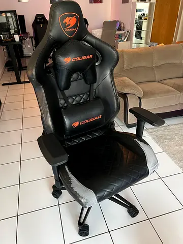 Cougar Gaming Chair (Armor Titan)