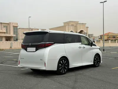 صورة 2 لـ 2023 Toyota ALPHARD