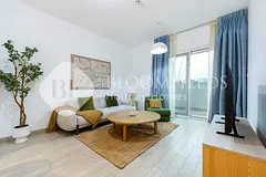 Modern 1BR | Water's Edge