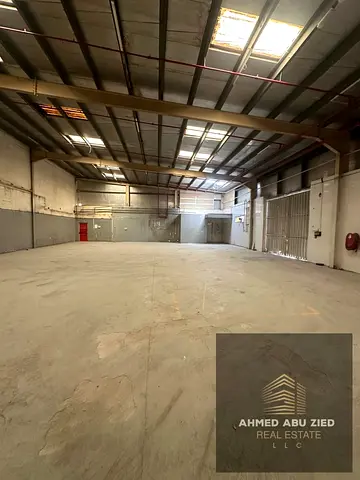 Prime location - suitable for most commercial activities - large space, ground floor only - on a main street