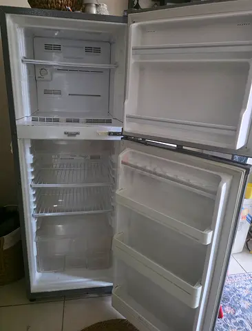 Daewoo Fridge for Sale ثلاجه دايو للبيع