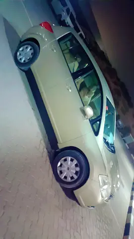 صورة 2 لـ 2007 Nissan TIIDA