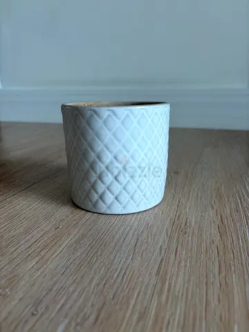 Small White Diamond Pattern Ceramic Planter Pot