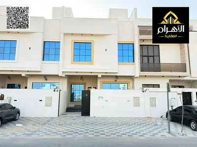 موقع مميز خلف الحديقة وبجوار الخدمات - للبيع فيلا فاخرة 5 غرف نوم - بمقدم 10% وقسط شهرى يبدأ منـ5000 درهم بسعر استثنائي
