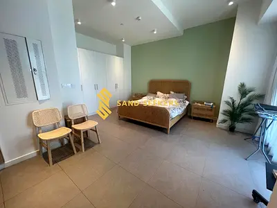 Stylish Studio | Fully Furnished | Waterfront Community