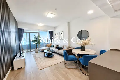 Modern Finish | Vacant | Fully Furnished