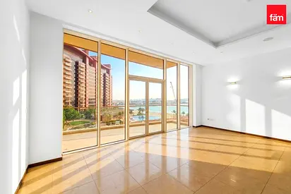 Spacious|Sea View|Beachaccess|Unfurnished