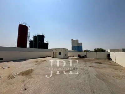 Warehouse for Rent in Sharjah | Open yard
