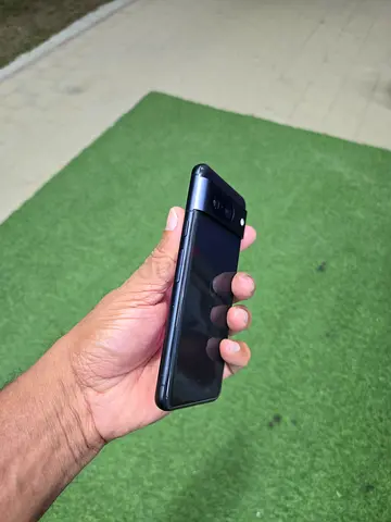 Google pixel 8