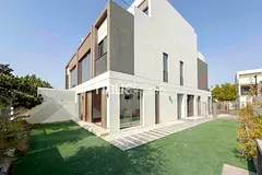 Fully Upgraded | Landscaped | Ready to View