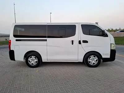 صورة 2 لـ 2015 Nissan URVAN