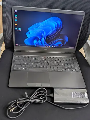 Dell Precision 7560 | i7 11th Gen | 32GB | 1TB SSD | NVIDIA 4GB | 100% Original Not Refurbished