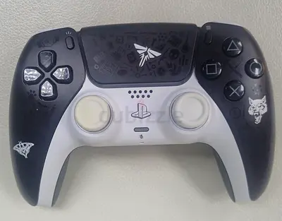 Ps5 the last of us used edition controller