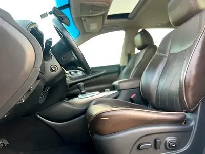 2015 Infiniti QX60 — фото 11