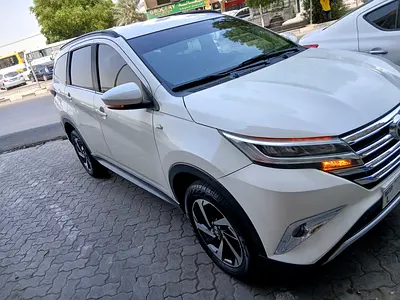 2020 Toyota RUSH 照片 1