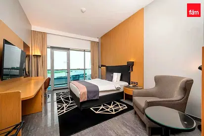 Furnished | Hotel Room | Mid Floor