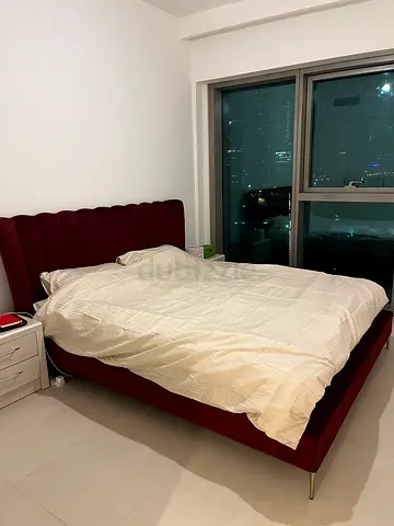 180x210 king size burgundy velvet bed